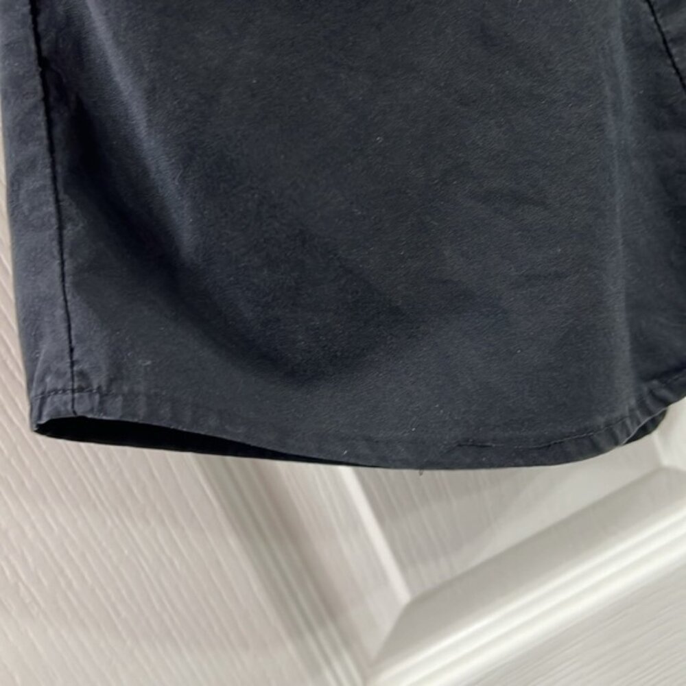Button up top - Picture 7 of 8